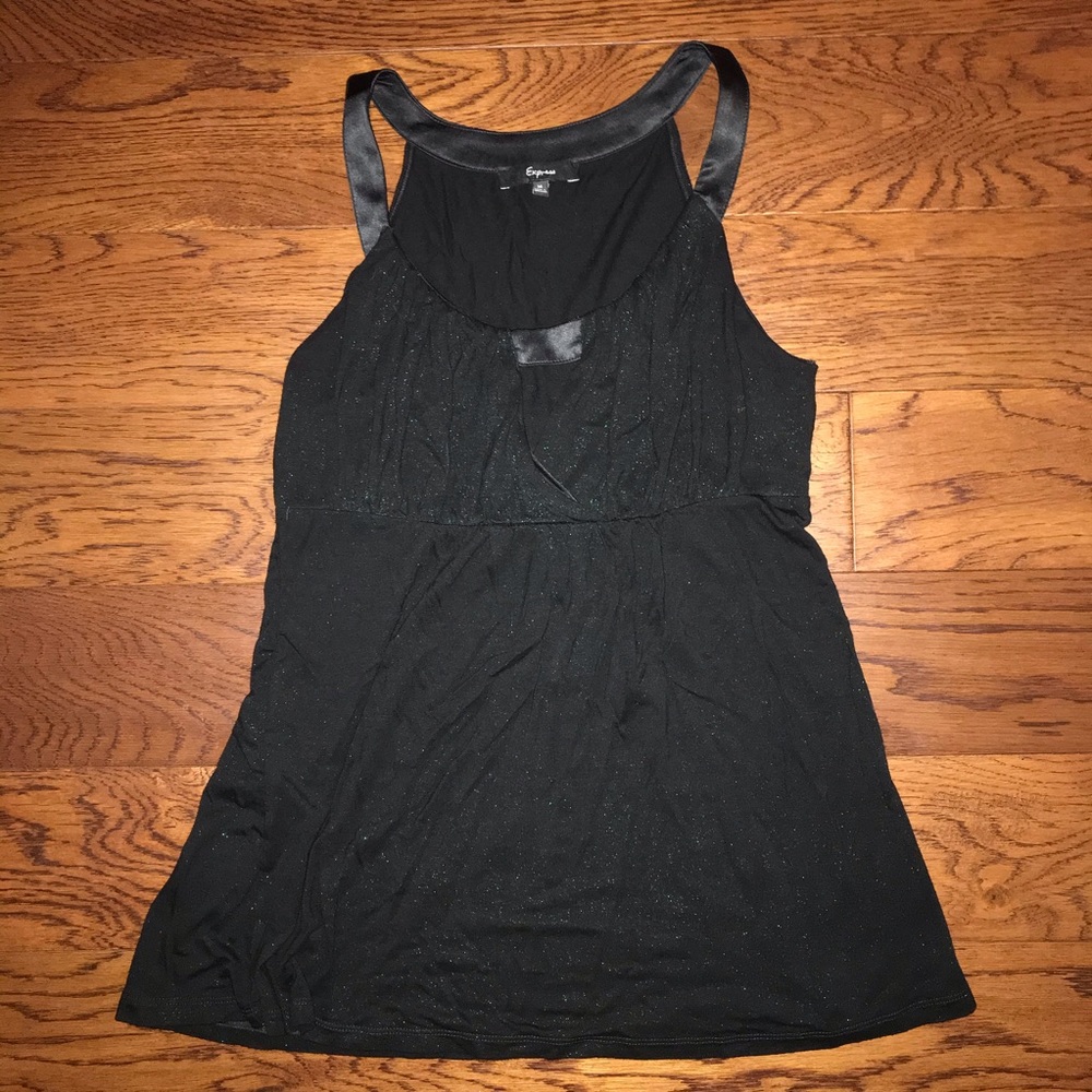 Express Black keyhole tank medium
